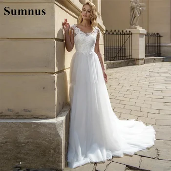 Sumnus Белые свадебные платья, Сексуальные кружевные аппликации с открытой спиной, Свадебные платья Трапециевидной формы, Женское свадебное платье из тюля